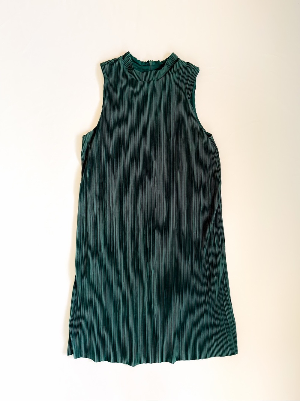 BB Dakota Sleeveless Pleated Midi Dress in Teal Green